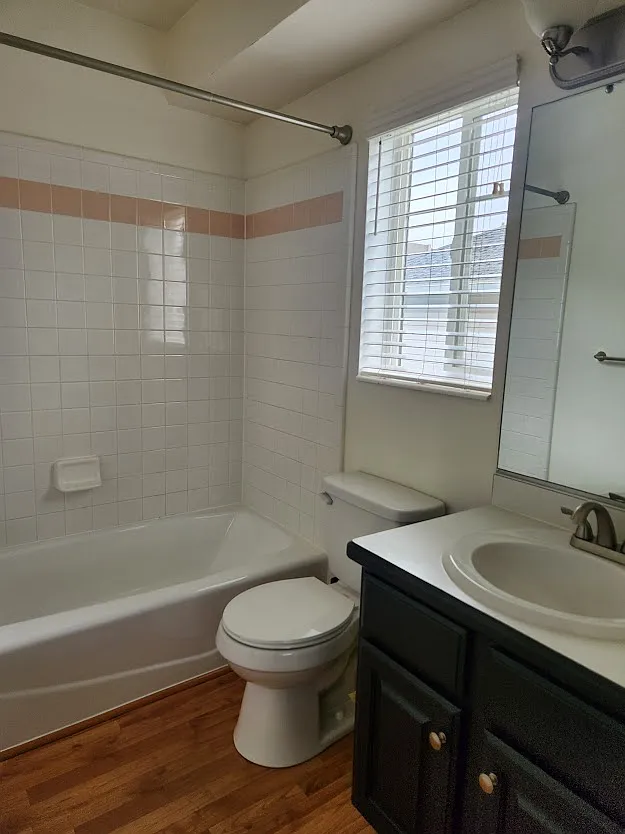 3 bed, 1317 sqft, $2,500 — Photo 4