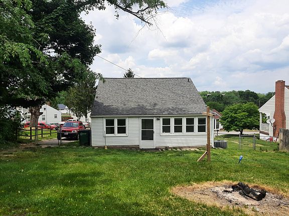 2nd image of 23 Lee Hy Ct