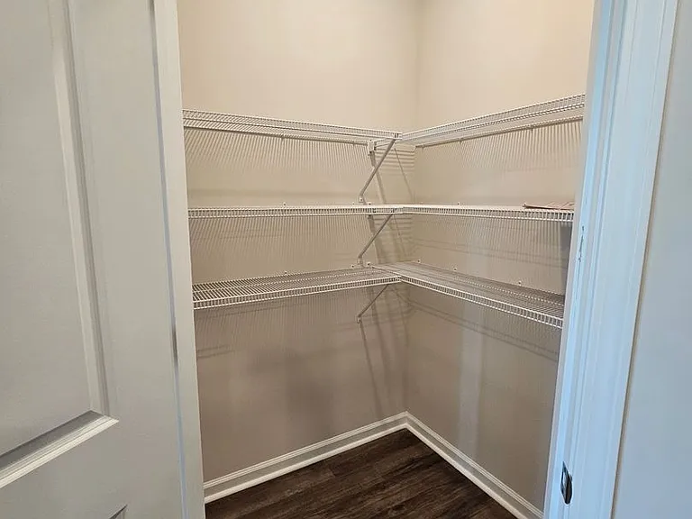 3015 Long Spur Dr — Photo 8