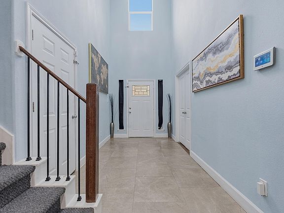 5th image of 403 Laurel Timbers Dr
