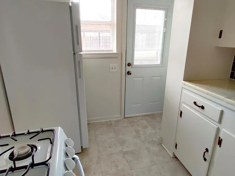 5725 Martel Ave #A — Photo 13