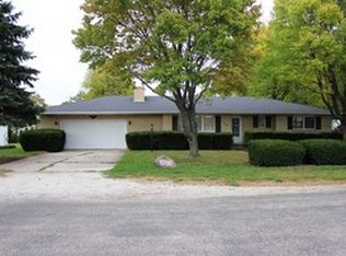 212 E Sycamore St, Chatsworth, IL 60921