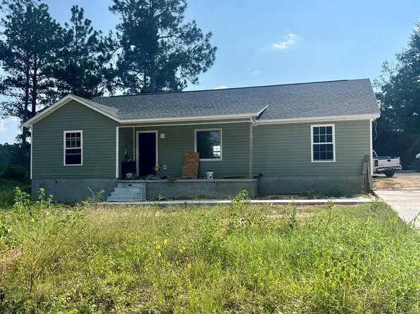 1491 Woodvalley Dr, Douglas, GA 31535