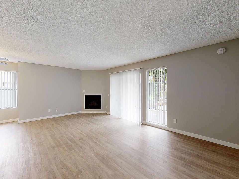 1st image of 7227 Richfield St #Nap04benj