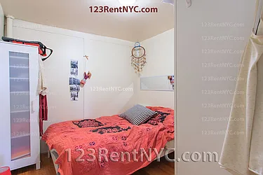 Rented by Chartwell Manhattan Realty