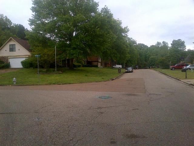 2nd image of 4718 Allendale Dr
