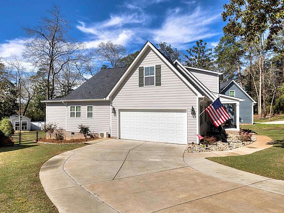 3rd image of 3630 Valley Rd