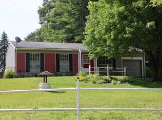 98 Chester Road, Raymond, NH 03077