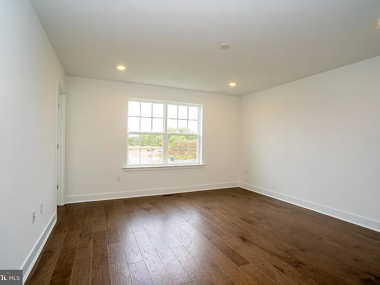 126 Ada Hightower Ave — Photo 5