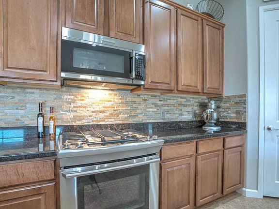 5th image of 3074 E Bartlett Pl