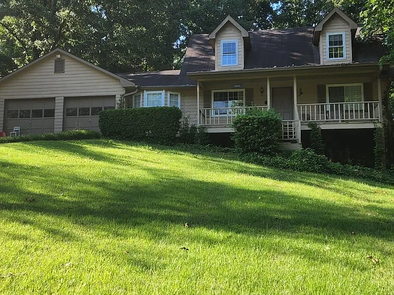 4955 Heritage Valley Dr — Photo 1
