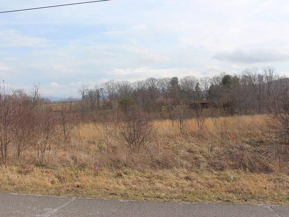 2nd image of Russell Ridge Rd