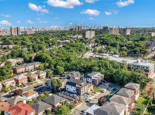 1524 11th St, Fort Lee, NJ 07024