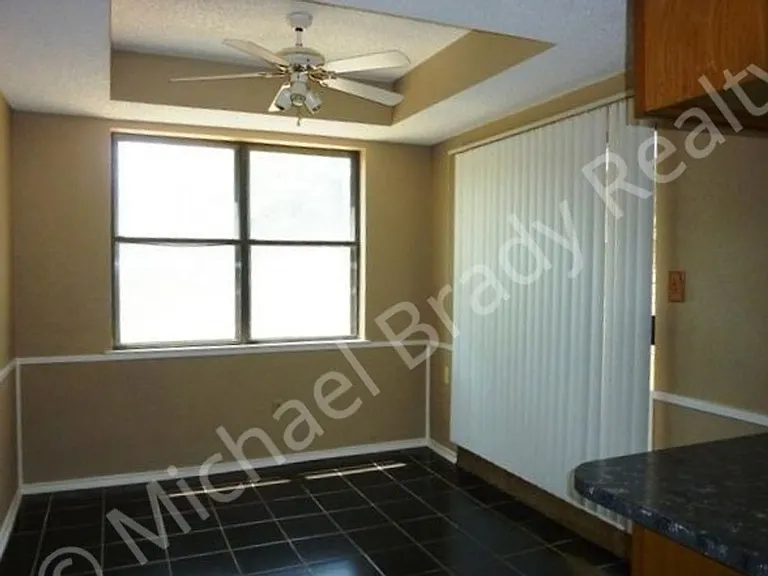 1101 Brighton Dr #D — Photo 7
