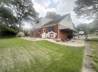 305 Charlton Ct, Silver Spring, MD 20902