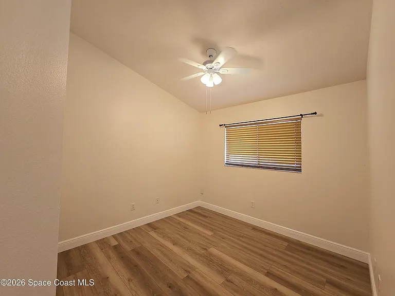 2564 Ventura Cir — Photo 12