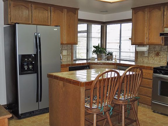 5th image of 2344 Knollwood Dr