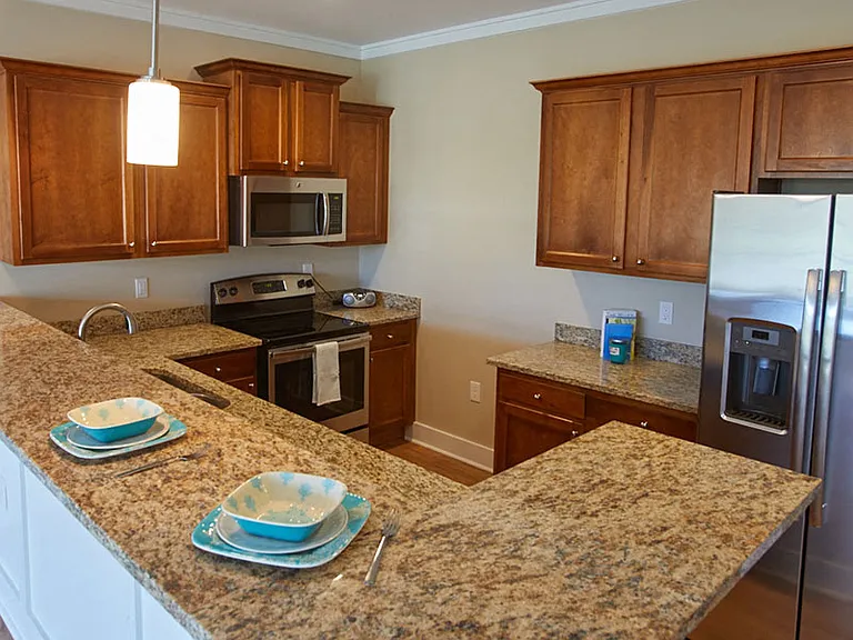 Grand View Luxury Apartments — Photo 11