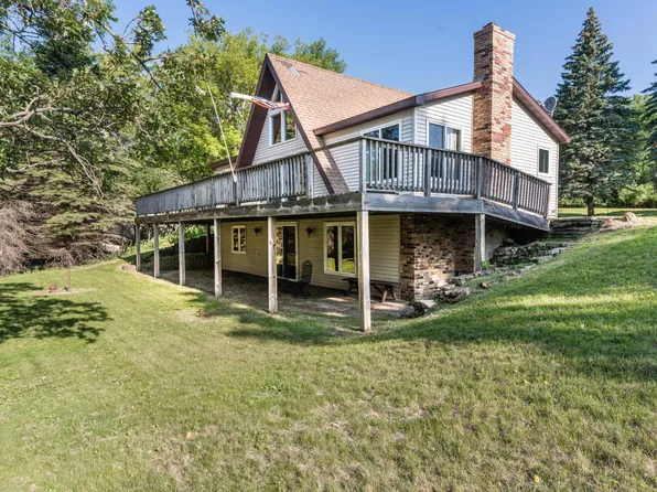 38182 Antler Ln, Battle Lake, MN 56515