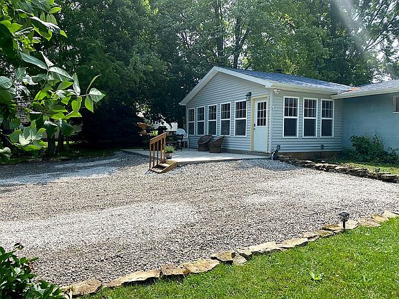 2nd image of 8582 E Williams St