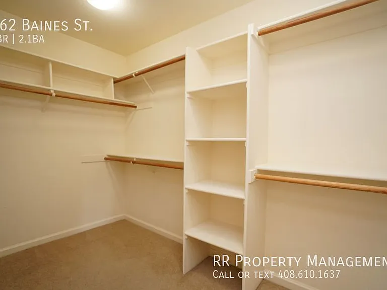 962 Baines St — Photo 23