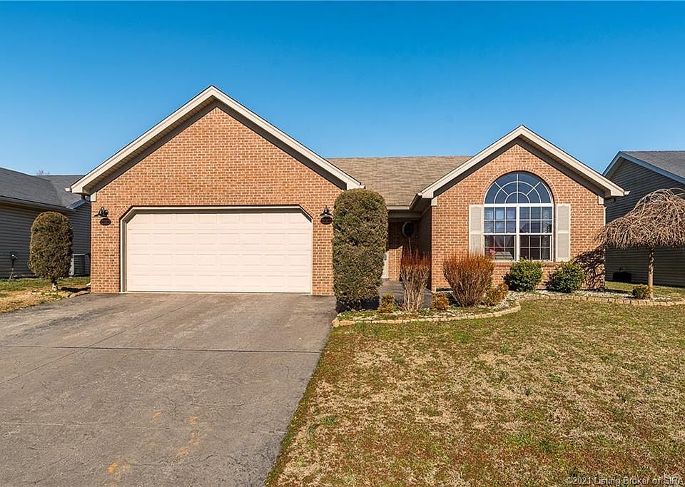 1st image of 8823 Woodford Dr