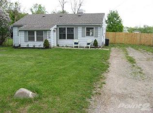 3351 Ellis Park Dr, Burton, MI 48519