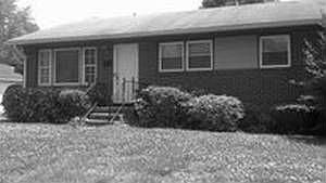 1st image of 703 Willora St