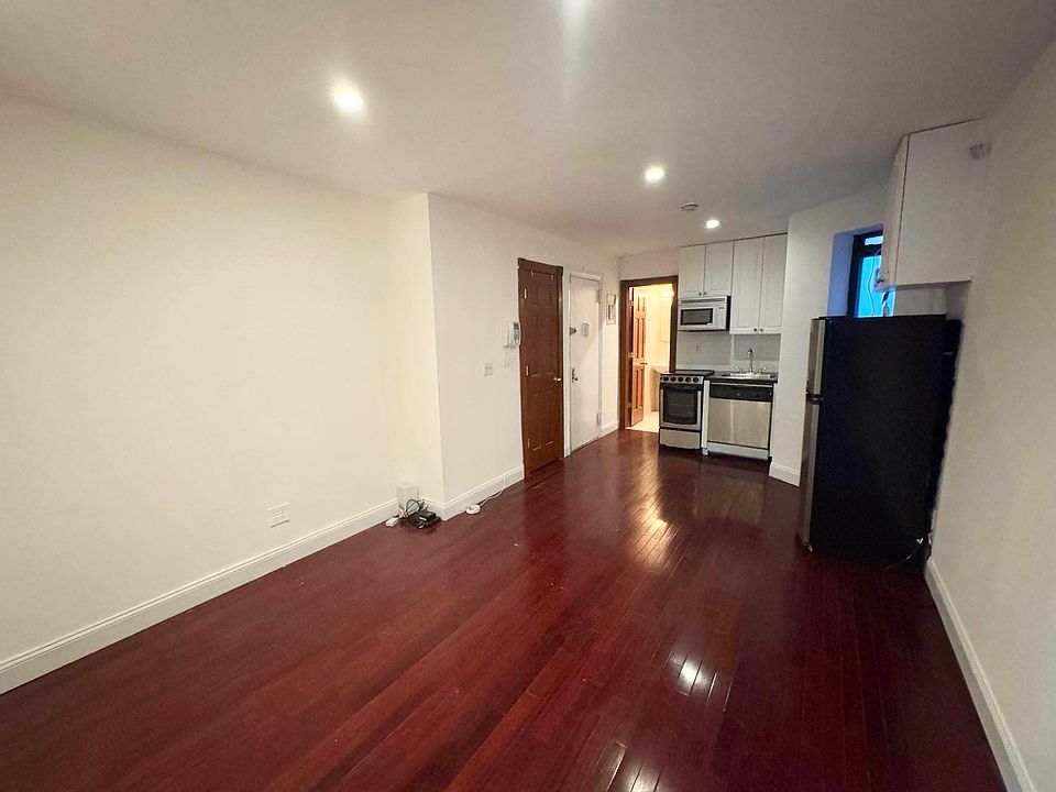 1st image of 146 W 10th St #5Z