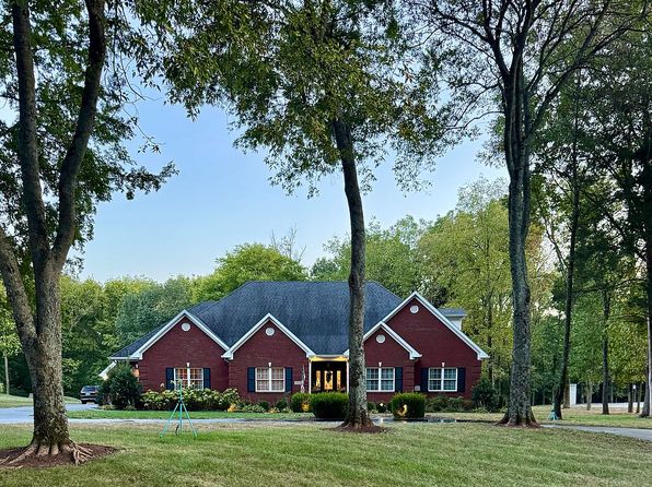 3413 Amber Ct