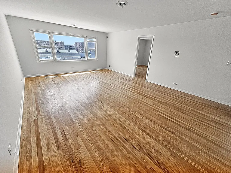 1100 Church — Photo 16