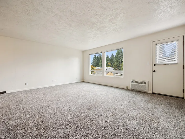 Fairmount Park Apartments — Photo 12