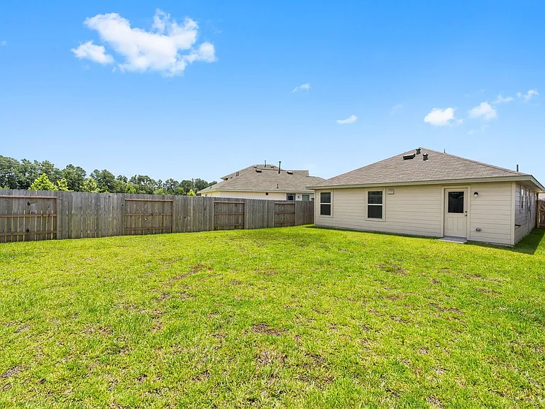 18979 Panzini Dr — Photo 14