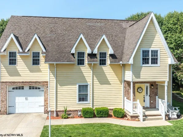 202 Caroline Ln, Morgantown, WV 26508