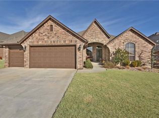 1120 Ryan Rd, Moore, OK 73160