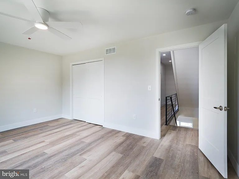 303 Fountain St — Photo 16