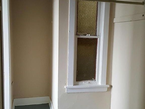 3rd image of 11508 Clifton Blvd #6