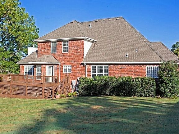 2nd image of 589 Whitcliff Dr