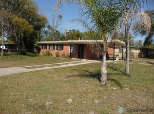 3018 McKinley Ln, Sanford, FL 32771