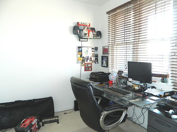 5th image of 300 Anthony Ave Unit 403