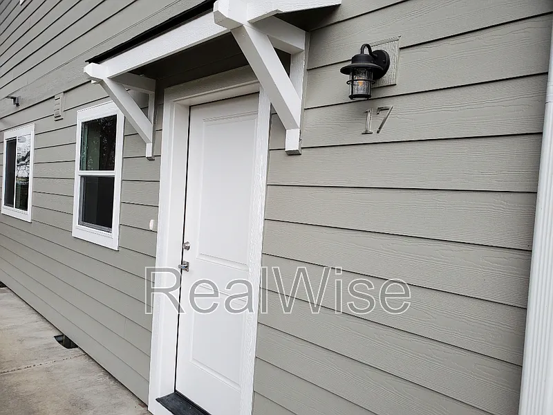 Building Photo - 228 Cheryl Ln #17