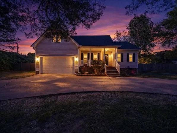 4537 Spring Forest Rd, Raleigh, NC 27616