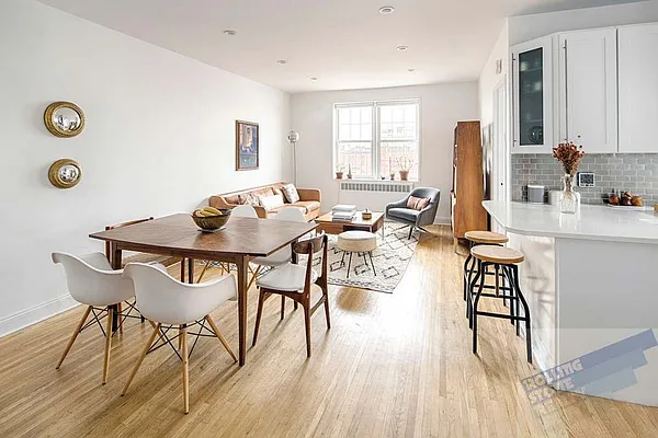 Sold by Rolling Stone Realty LLC | media 12