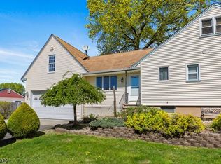 110 Murray Ave, Piscataway, NJ 08854