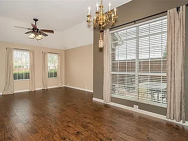 4249 Pinewood Dr — Photo 6
