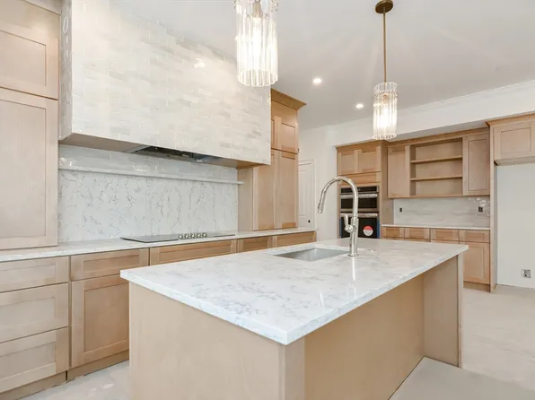 15 Raymond St #2, Allston, MA 02134