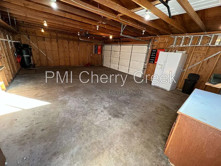 1772 S Garfield St — Photo 33