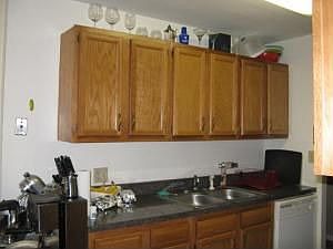 2nd image of 5810 Oakwood Dr 2a #2A