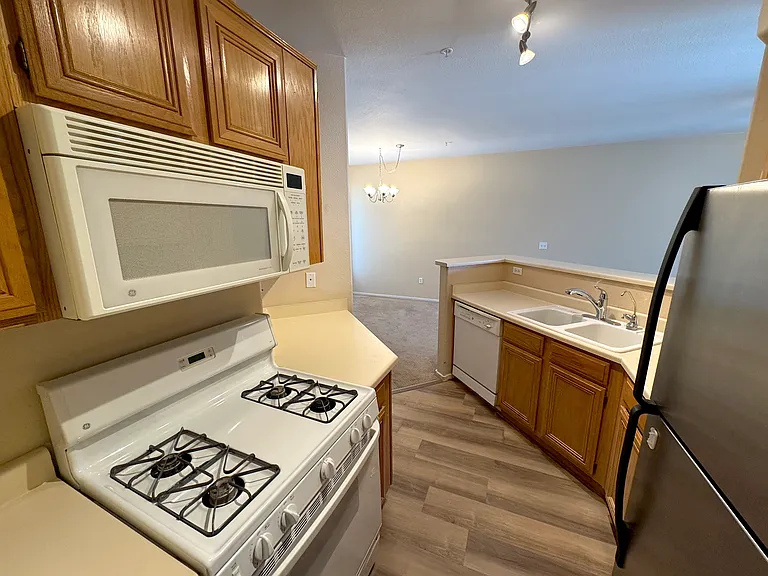 7139 S Durango Dr #309 — Photo 4