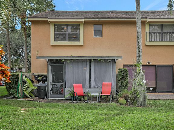 5th image of 3611 Carambola Circle N #2881
